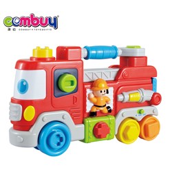 CB563891 - Fire truck with light music (English and Western switching)