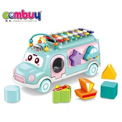 CB863404 - Puzzle bus play on piano