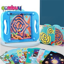 CB869240-CB869241 - Balanced ball game board + maze board