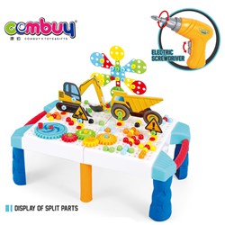CB886050 - Assembling building blocks