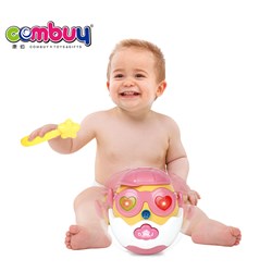 CB905151 - DJ tumbler knocks on music