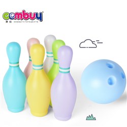 CB925408 - Bowling ball six pack